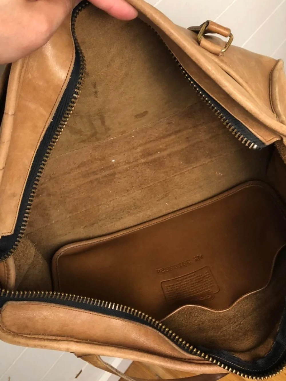 Vintage Coach Made in USA Glovetanned Leather Tan Shoulder Bag